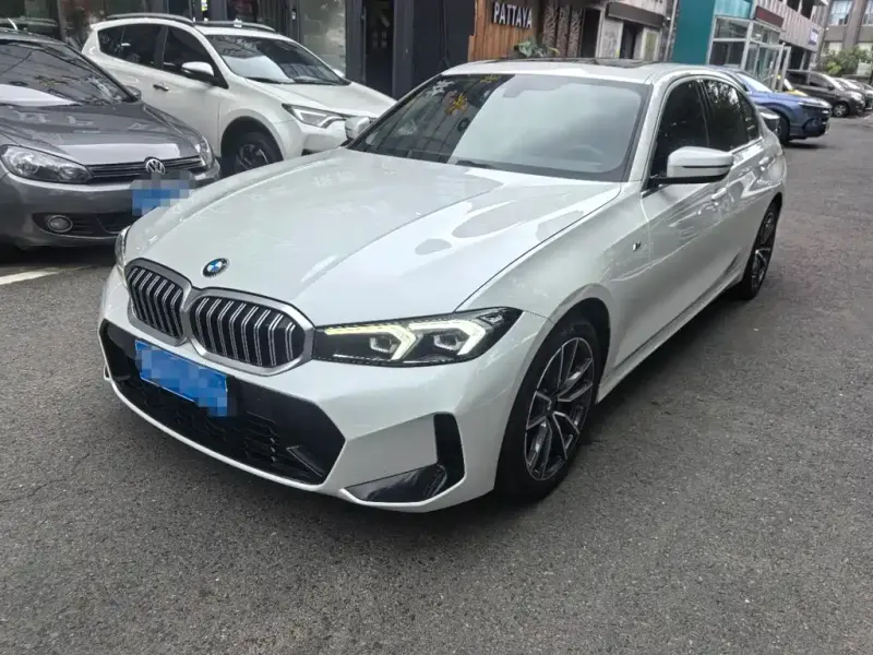 BMW 3 Series, 2023