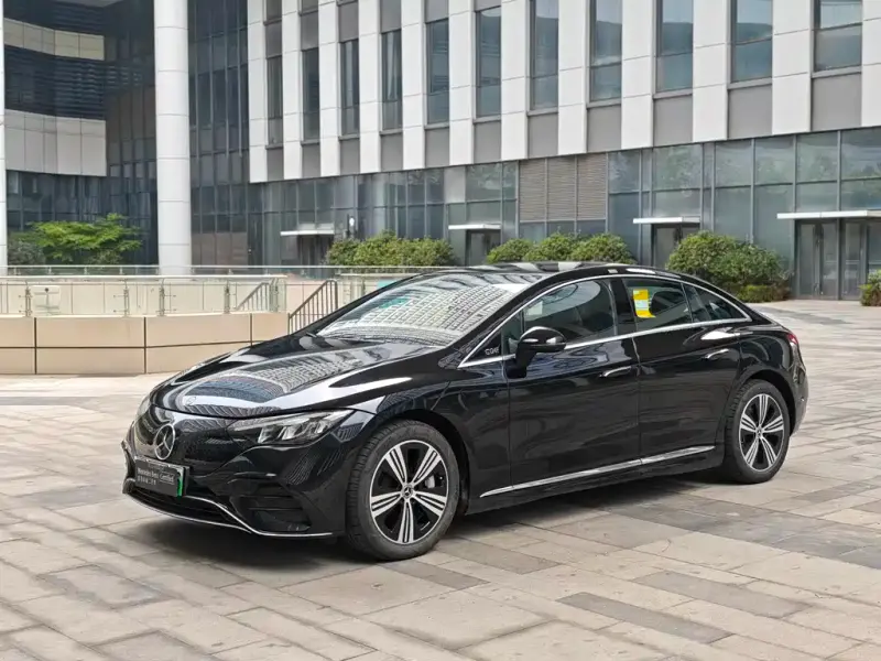 Mercedes-Benz EQE, 2025