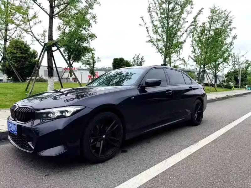 BMW 3 Series, 2023