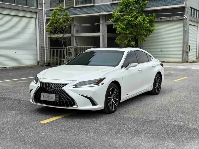 Lexus ES, 2021 — фото 1