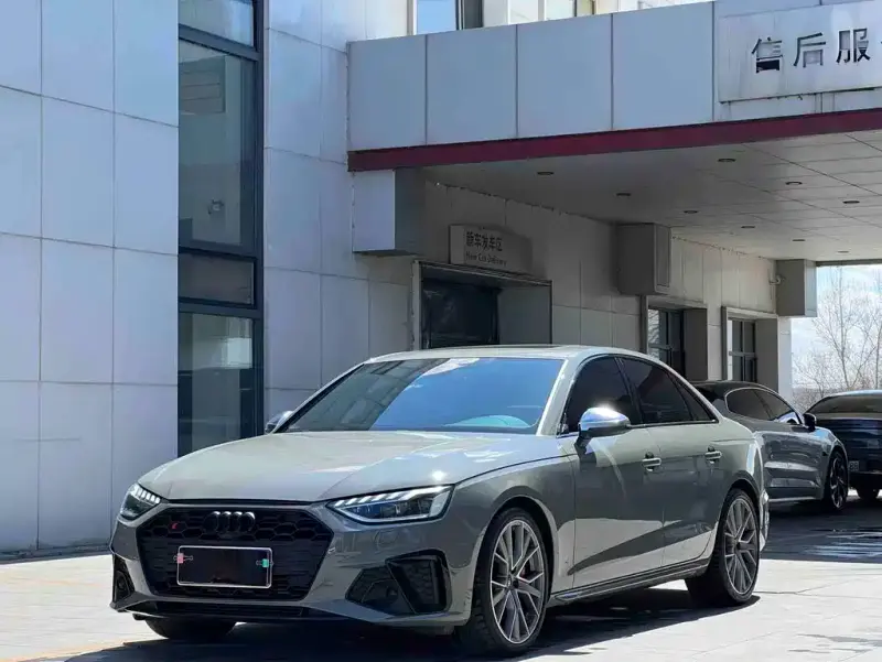 Audi S4, 2023