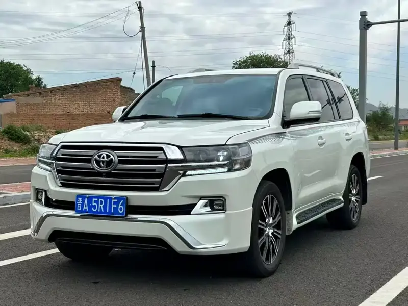 Toyota Land Cruiser, 2015
