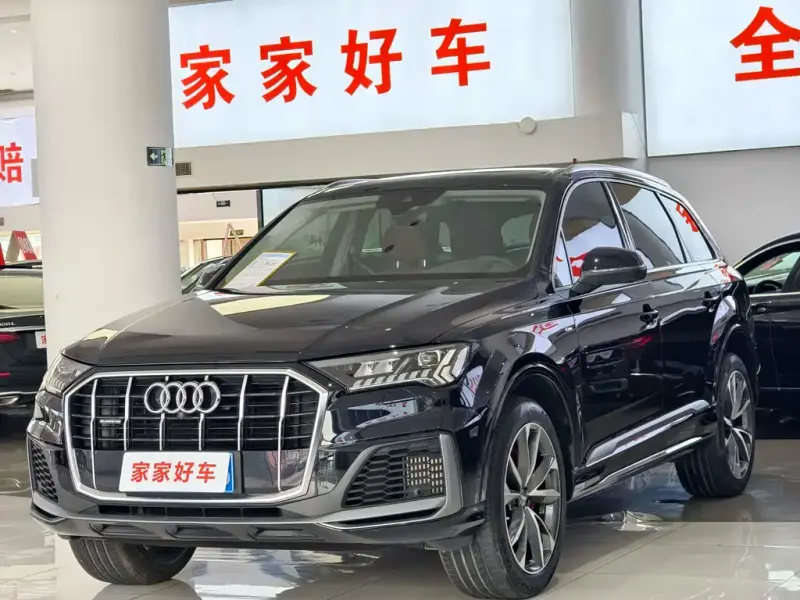 Audi Q7, 2020 — фото 1