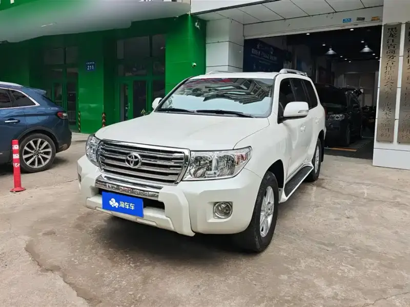 Toyota Land Cruiser, 2015 — фото 1