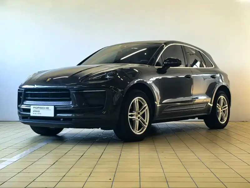 Porsche Macan, 2022