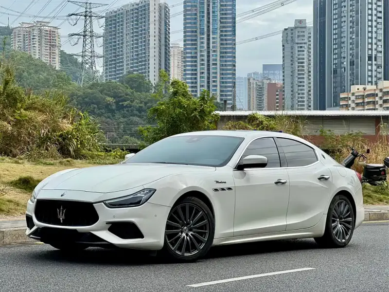 Maserati Ghibli, 2022