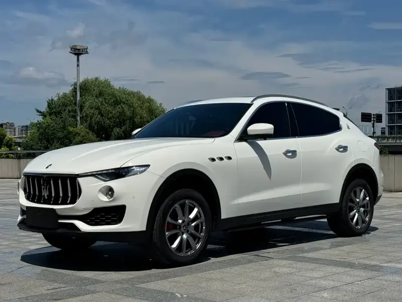 Maserati Levante, 2021