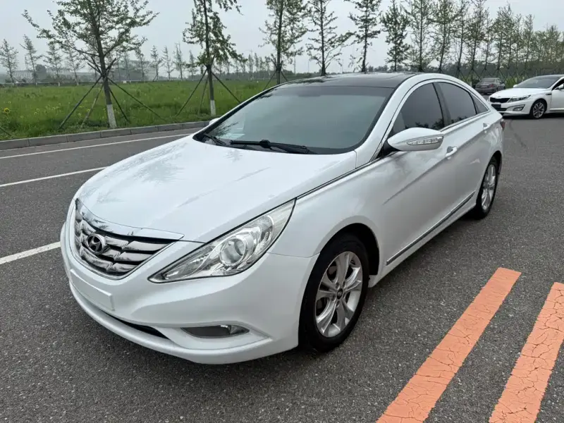 Hyundai Sonata, 2013
