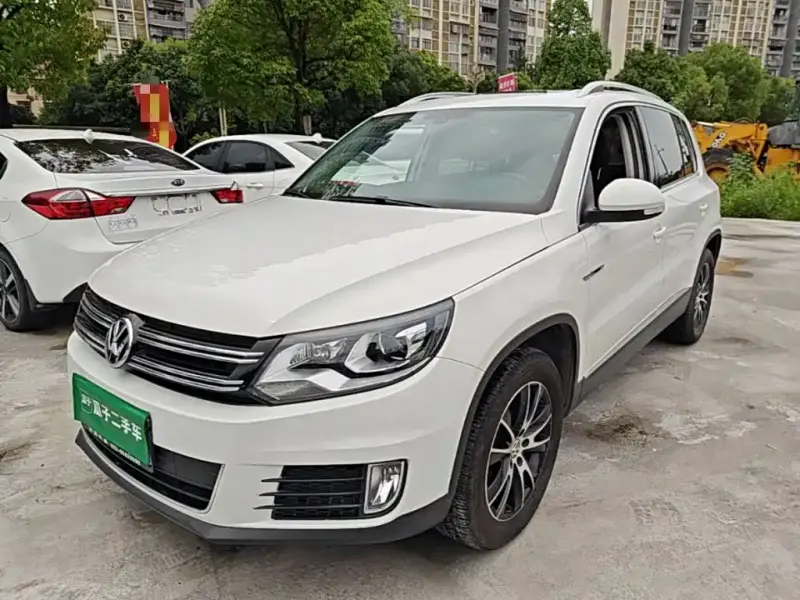 Volkswagen Tiguan, 2016 — фото 1