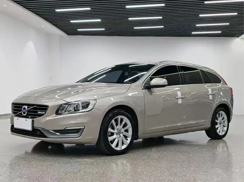 Volvo V60, 2014