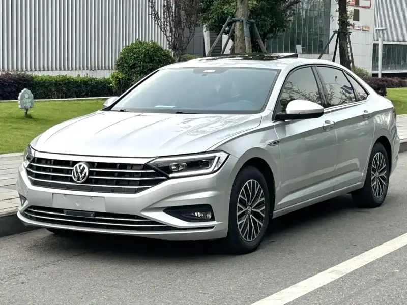 Volkswagen Sagitar, 2020