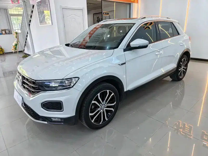 Volkswagen T-Roc, 2020