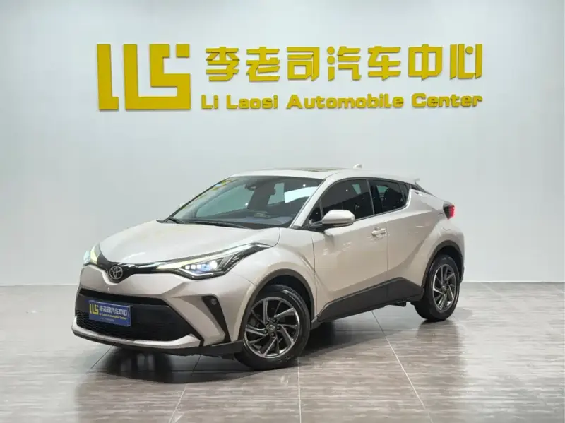 Toyota C-HR, 2021