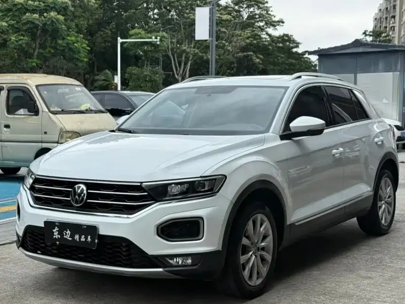 Volkswagen T-Roc, 2023