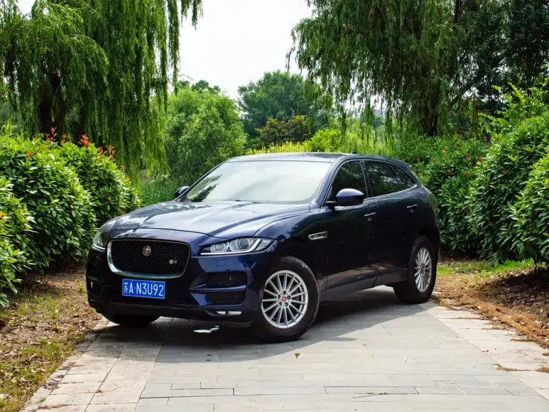 Jaguar F-PACE, 2017
