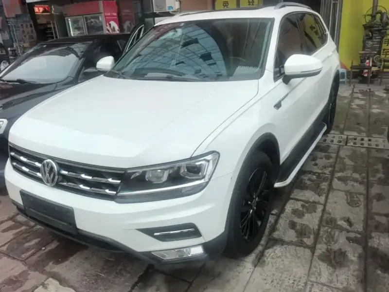 Volkswagen Tiguan L, 2020
