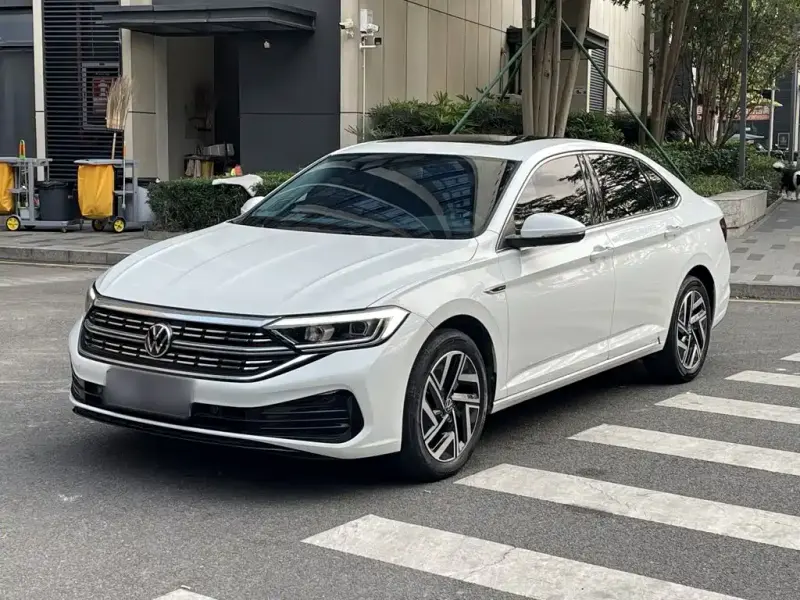 Volkswagen Sagitar, 2023
