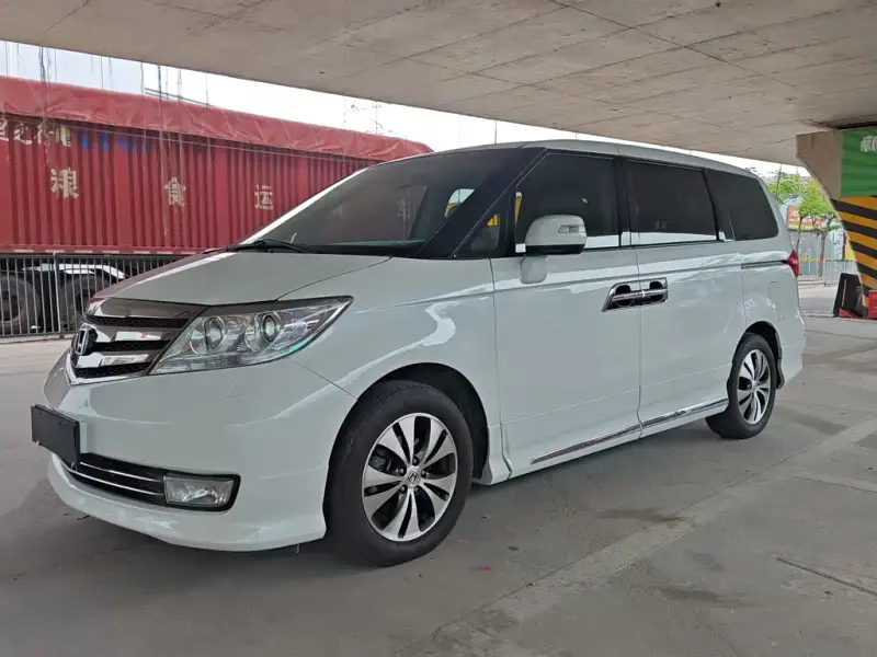 Honda Elysion, 2015