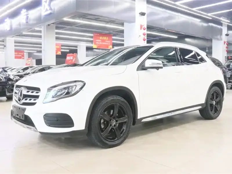 Mercedes-Benz GLA, 2019 — фото 1