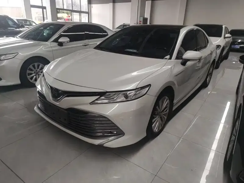 Toyota Camry, 2019