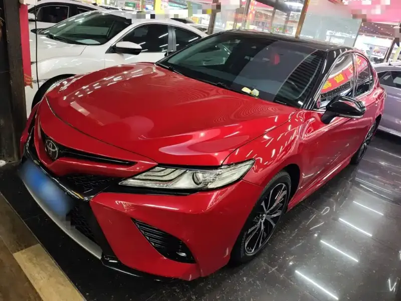 Toyota Camry, 2020