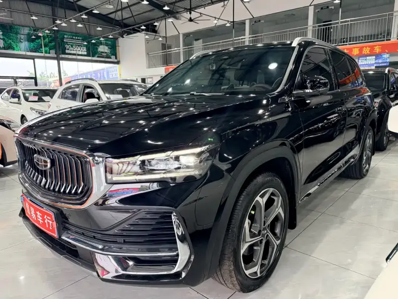 Geely Xingyue L, 2025