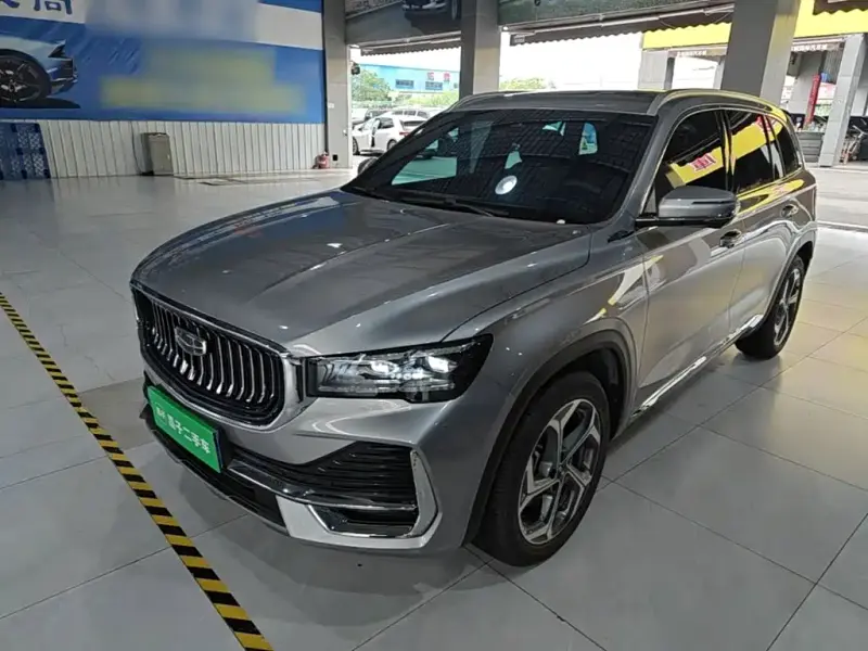 Geely Xingyue L, 2025