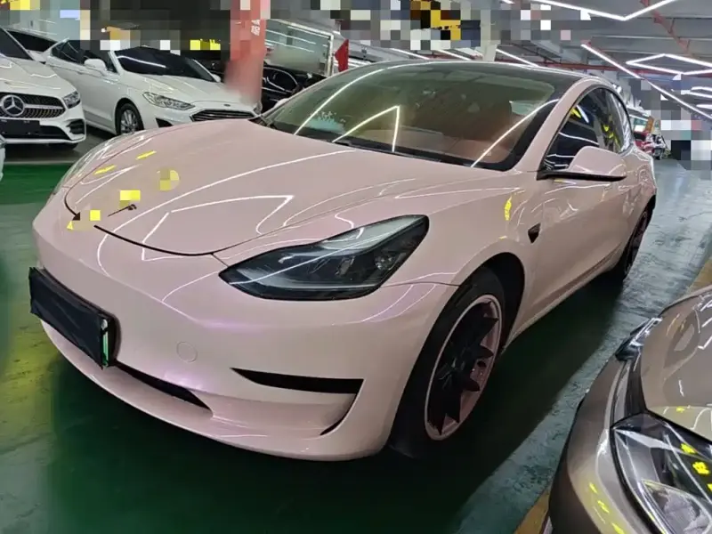 Tesla Model 3, 2021