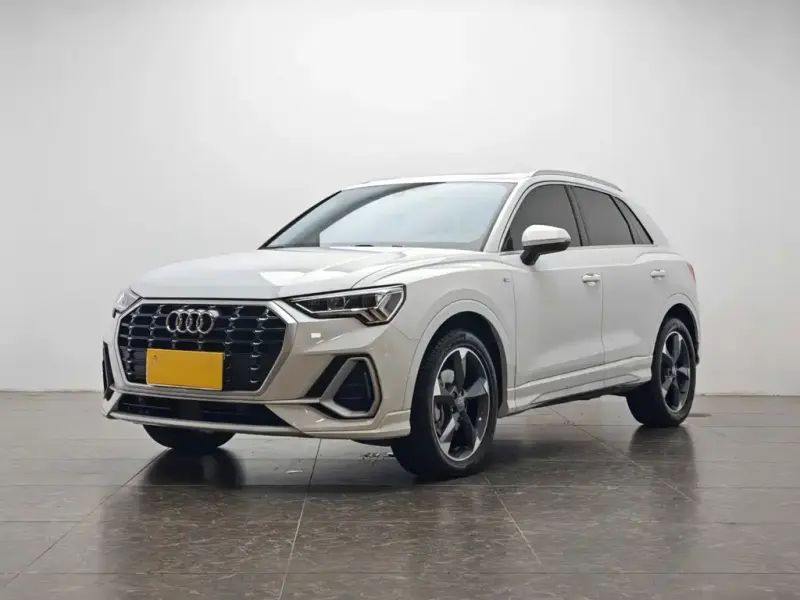 Audi Q3, 2020