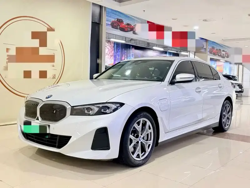 BMW i3, 2024