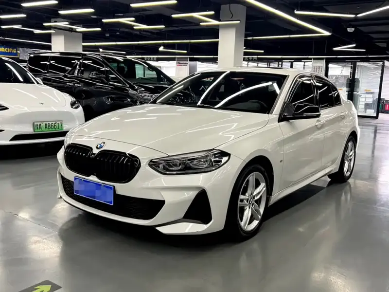 BMW 1 Series, 2023