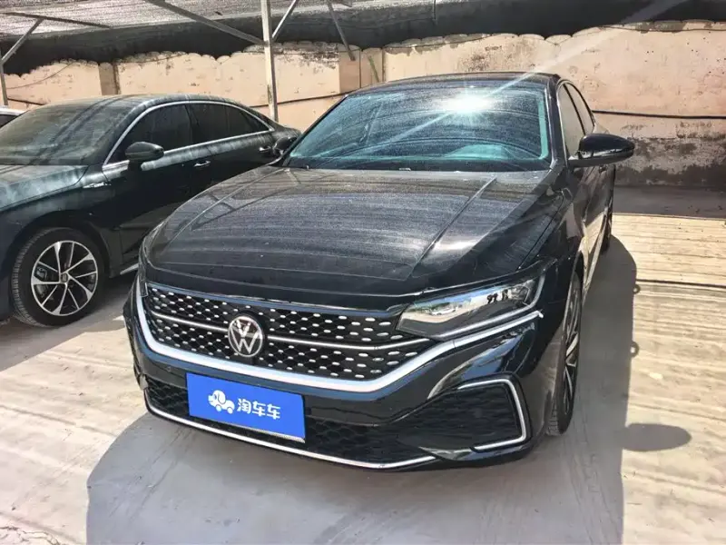 Volkswagen Passat, 2023