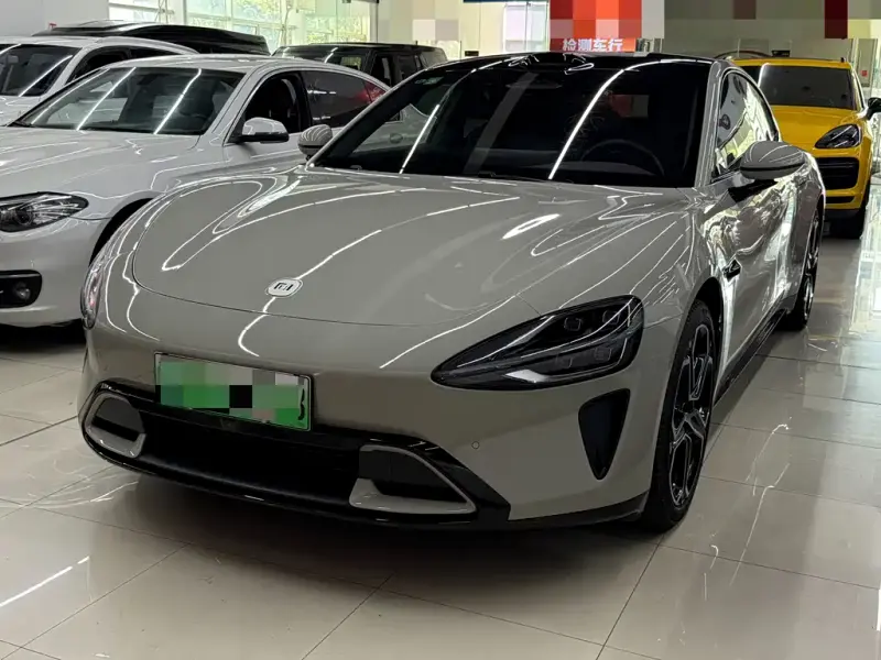 Xiaomi SU7, 2025