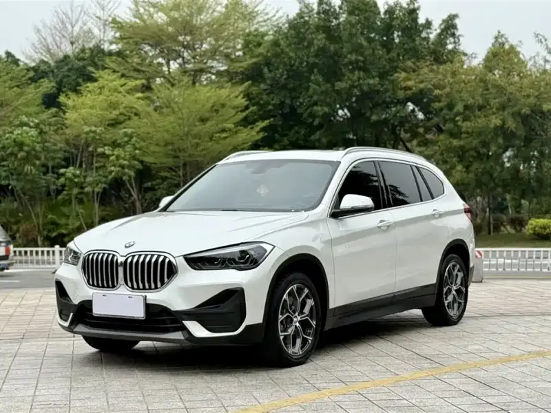BMW X1, 2022 — фото 1