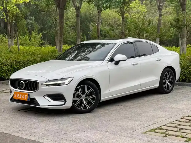 Volvo S60, 2024