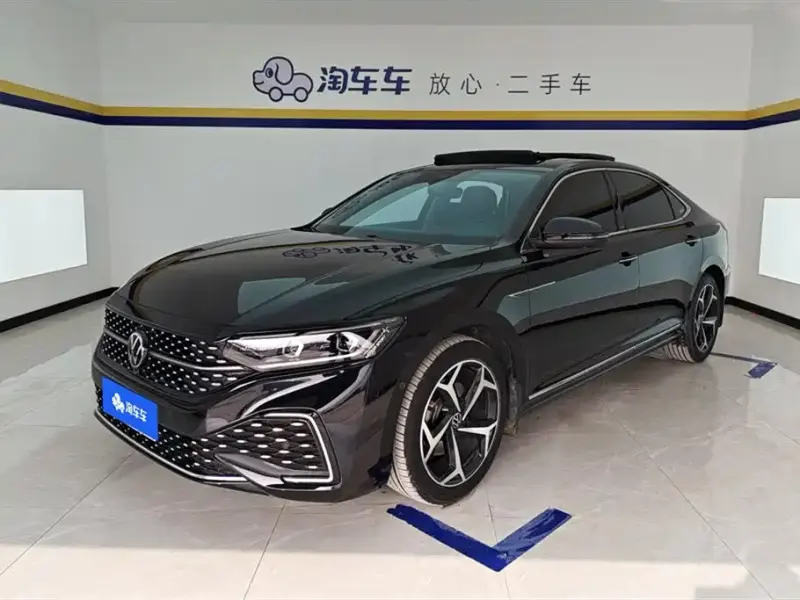 Volkswagen Passat, 2023