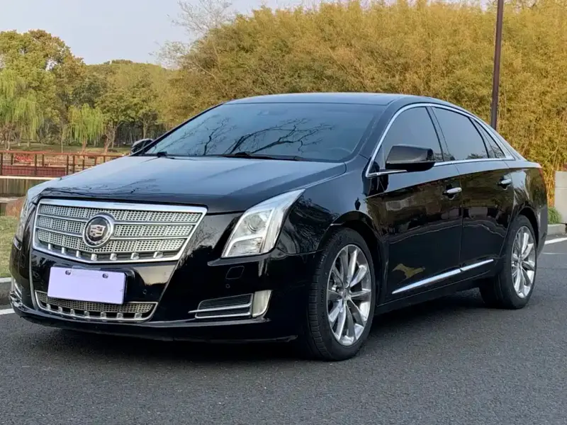 Cadillac XTS, 2015