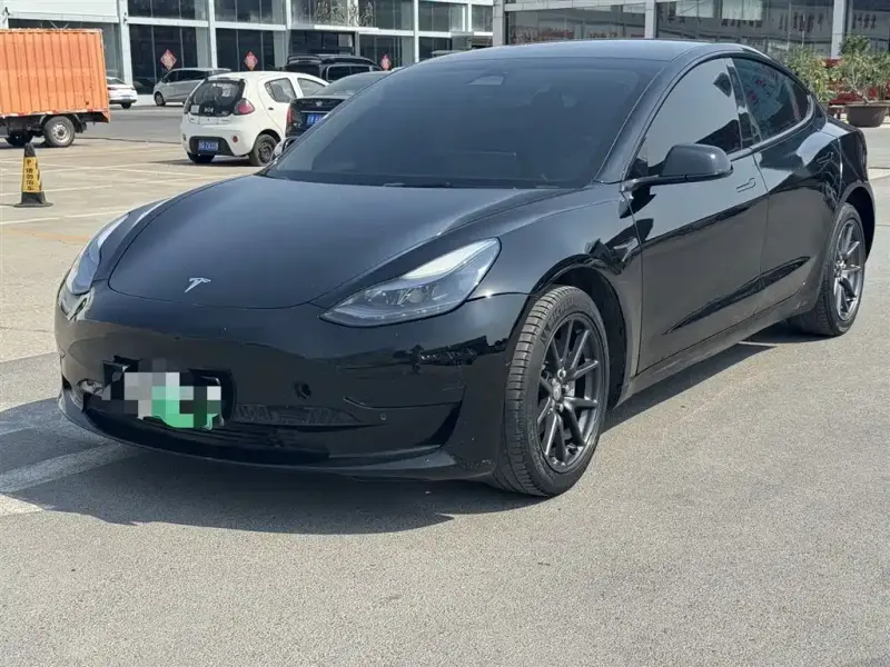 Tesla Model 3, 2023