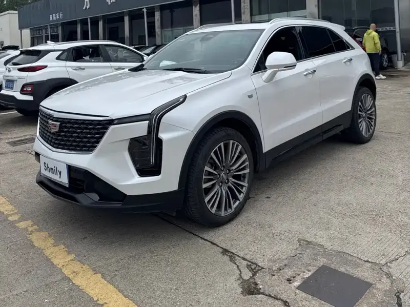 Cadillac XT4, 2025