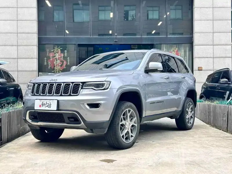 Jeep Grand Cherokee (Import), 2022