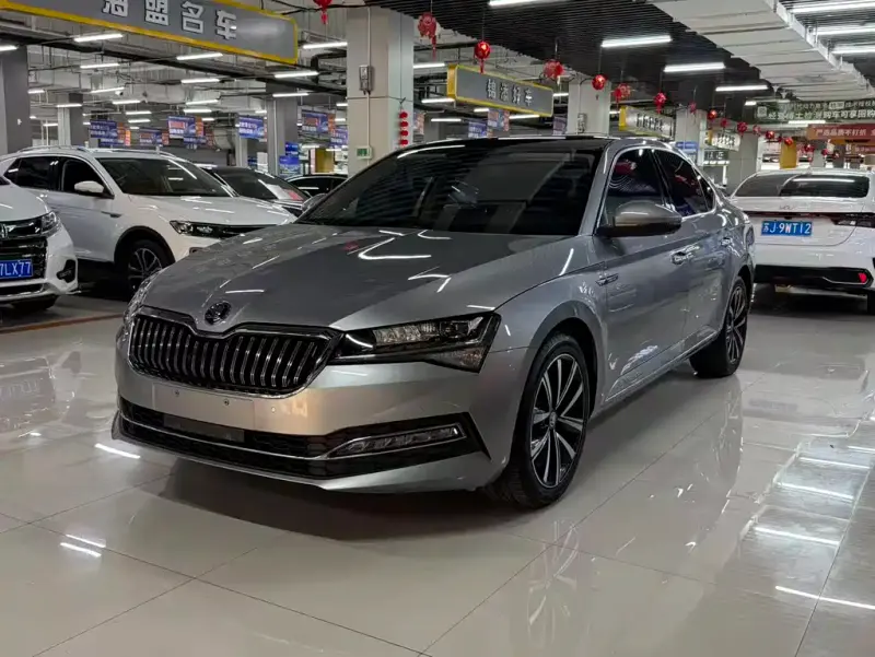 Skoda Superb, 2023