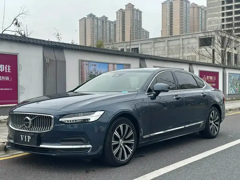Volvo S90, 2023
