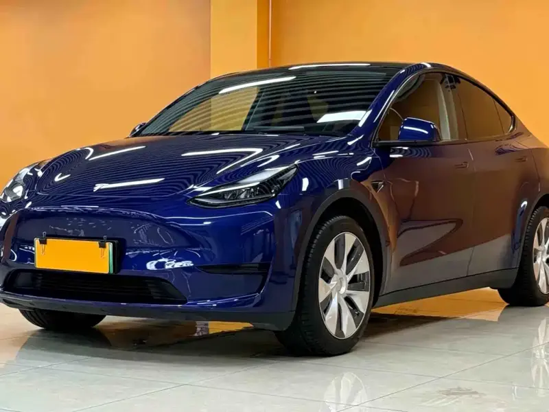 Tesla Model Y, 2023