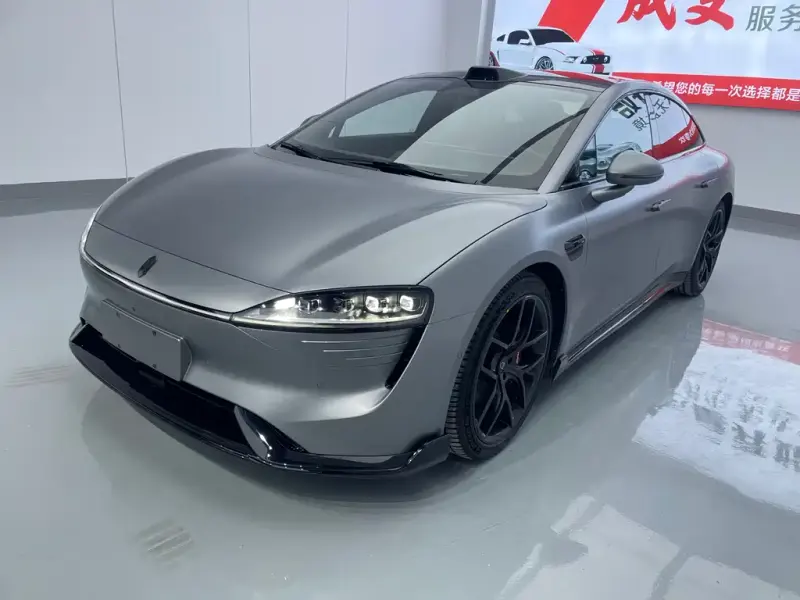 Luxeed Zhijie S7, 2025