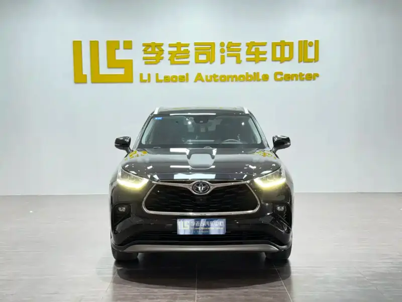 Toyota Highlander, 2022