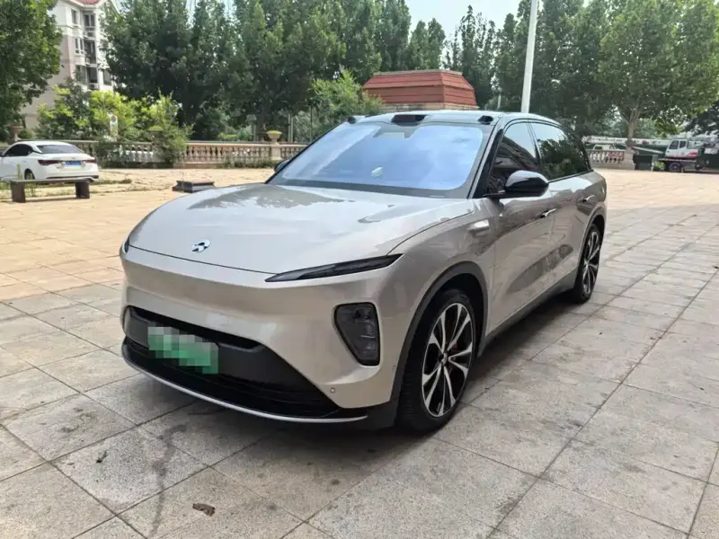 NIO ES8, 2023