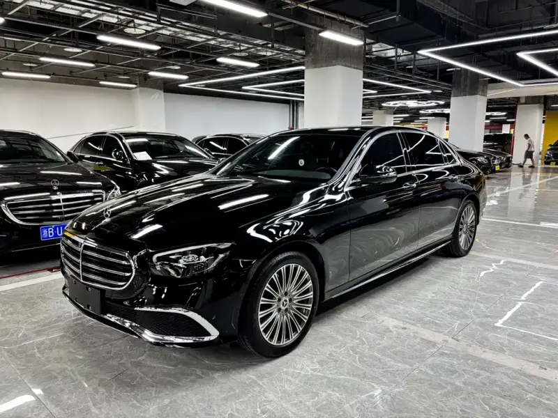 Mercedes-Benz E-Class, 2021 — фото 1