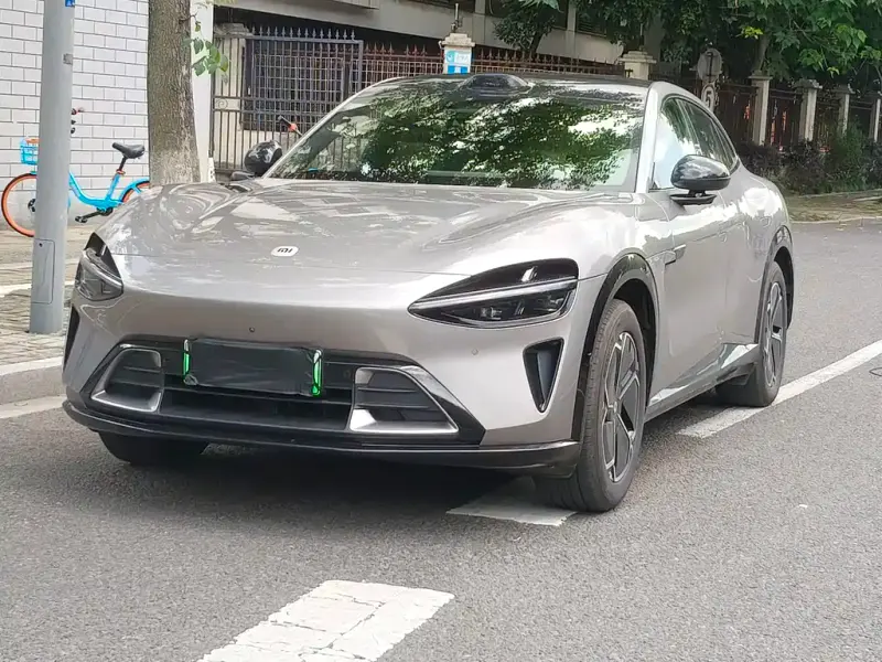 Xiaomi YU7, 2025