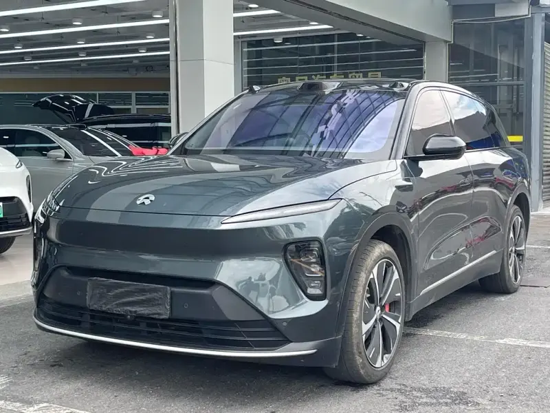 NIO ES8, 2023