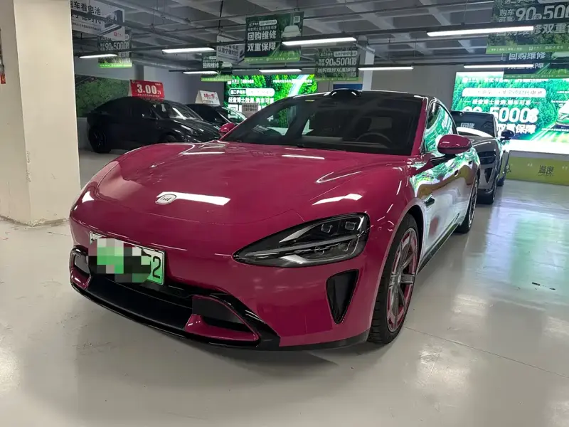 Xiaomi SU7, 2025